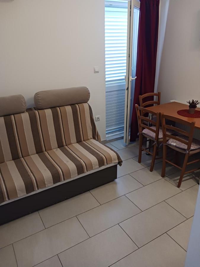 Apartmani Petra Primošten Exterior foto